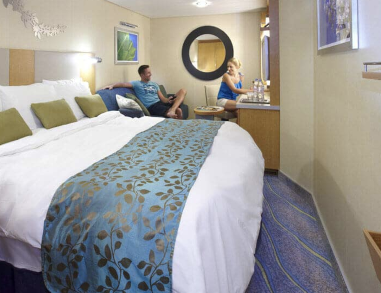 Royal Caribbean Oasis of the Seas Interior.png